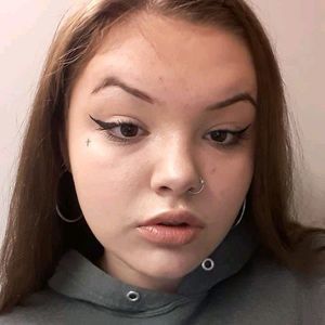 Meet your Posher, Skyla